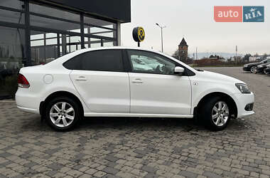 Седан Volkswagen Polo 2013 в Мукачевому