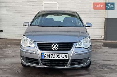 Хэтчбек Volkswagen Polo 2007 в Житомире