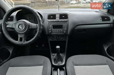 Седан Volkswagen Polo 2012 в Сумах