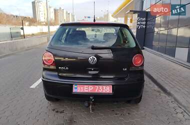 Хэтчбек Volkswagen Polo 2006 в Киеве