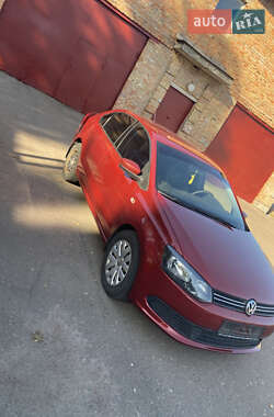 Седан Volkswagen Polo 2012 в Яготині