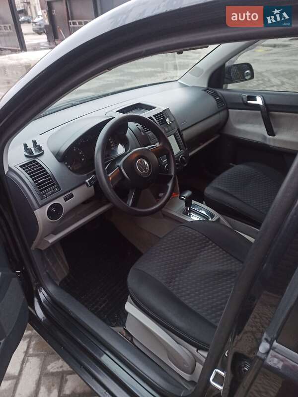 Хетчбек Volkswagen Polo 2005 в Івано-Франківську