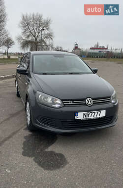 Седан Volkswagen Polo 2013 в Черкасах