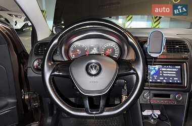 Седан Volkswagen Polo 2017 в 
