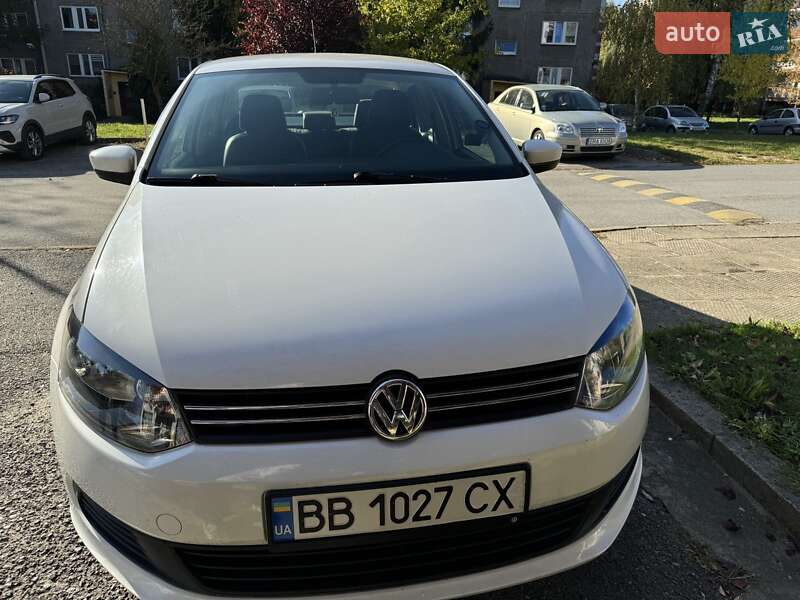 Седан Volkswagen Polo 2012 в Львове фото 3 Седан Volkswagen Polo 2012 в Львове