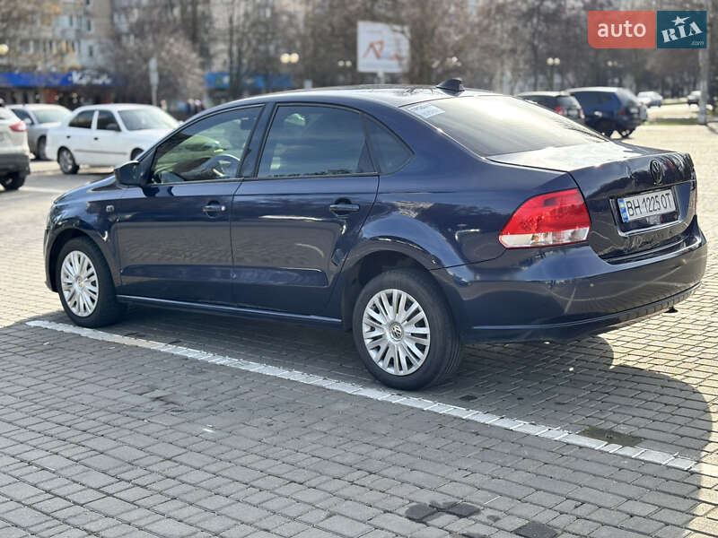 Седан Volkswagen Polo 2011 в Одессе