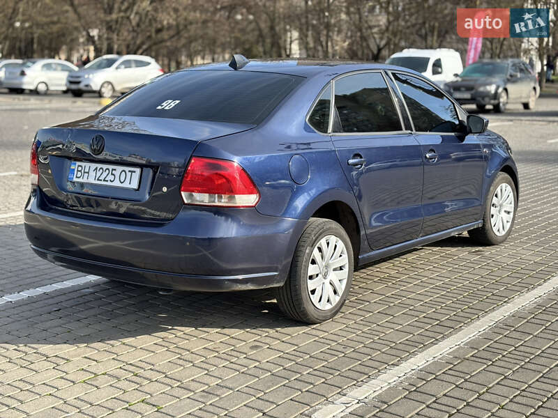 Седан Volkswagen Polo 2011 в Одессе