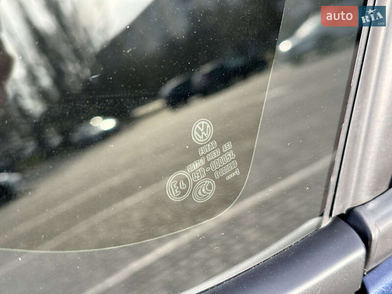 Седан Volkswagen Polo 2011 в Одессе