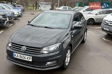 Седан Volkswagen Polo 2017 в Києві