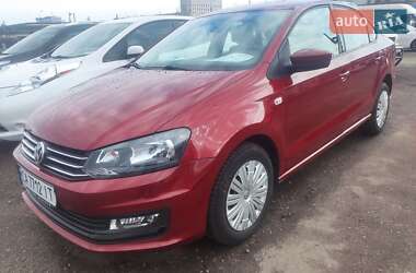 Седан Volkswagen Polo 2017 в Черкасах