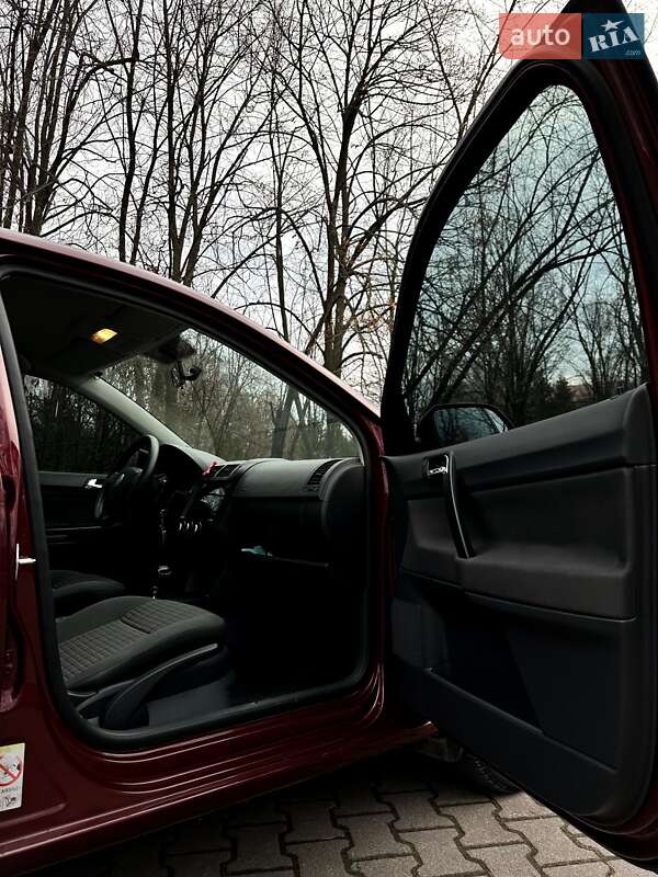 Хэтчбек Volkswagen Polo 2007 в Миргороде