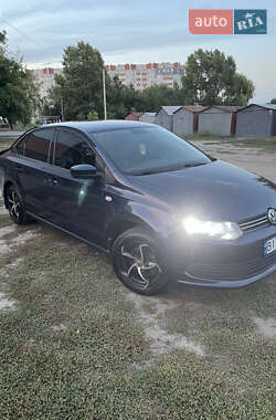 Седан Volkswagen Polo 2013 в Кременчуге