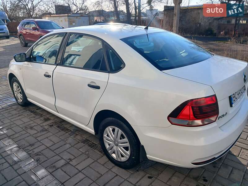 Седан Volkswagen Polo 2018 в Львові