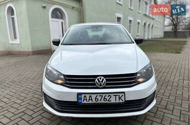 Седан Volkswagen Polo 2017 в Миколаєві