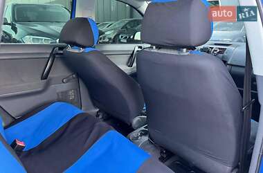 Хэтчбек Volkswagen Polo 2002 в 