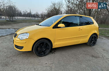 Хэтчбек Volkswagen Polo 2006 в Одессе