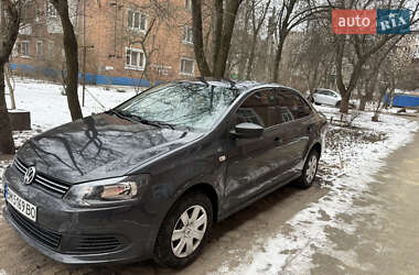 Седан Volkswagen Polo 2012 в Сумах