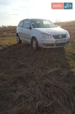 Хэтчбек Volkswagen Polo 2008 в 