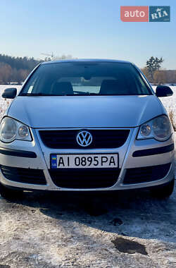 Хетчбек Volkswagen Polo 2006 в Києві