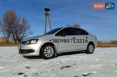 Седан Volkswagen Polo 2012 в 