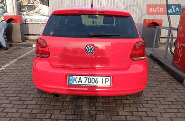 Хэтчбек Volkswagen Polo 2011 в 