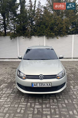 Седан Volkswagen Polo 2011 в 