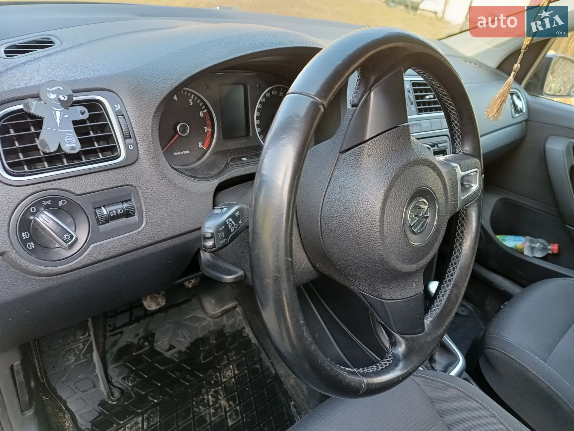 2010 Volkswagen Polo - мініатюра 28