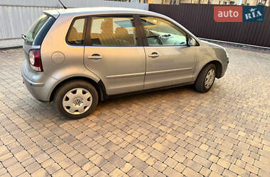 Хетчбек Volkswagen Polo 2005 в 
