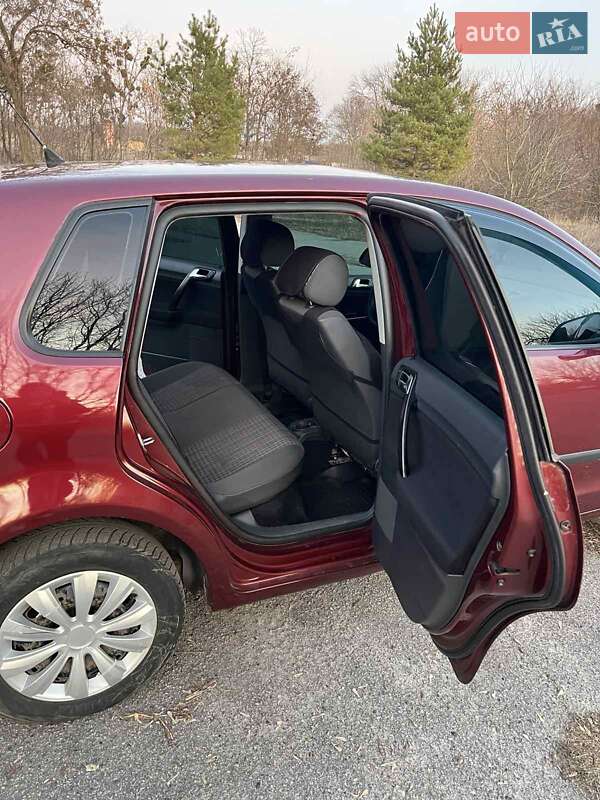 Хэтчбек Volkswagen Polo 2008 в Полтаве