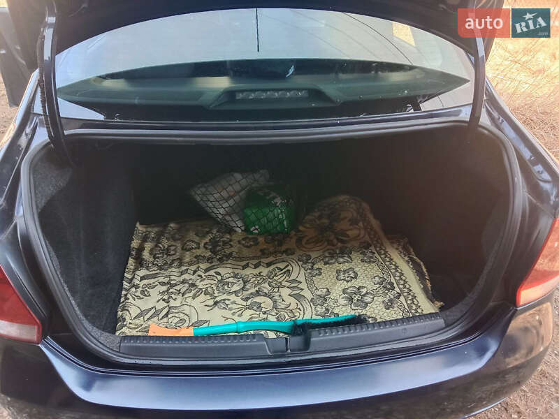 Седан Volkswagen Polo 2012 в Трускавце