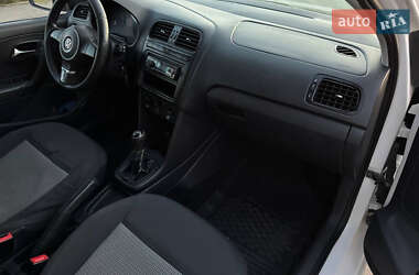 Седан Volkswagen Polo 2013 в Днепре