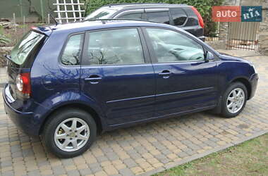 Хэтчбек Volkswagen Polo 2009 в Черновцах