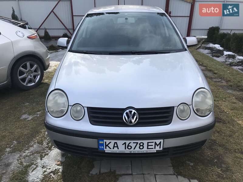 Хэтчбек Volkswagen Polo 2003 в Киеве