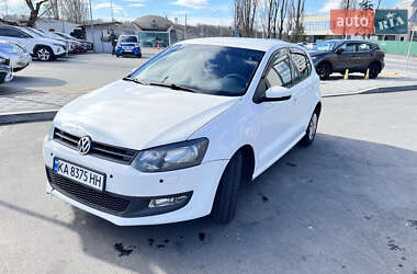 Хэтчбек Volkswagen Polo 2011 в 