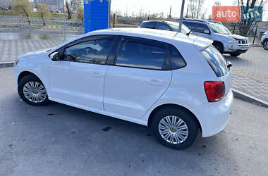 Хэтчбек Volkswagen Polo 2011 в 