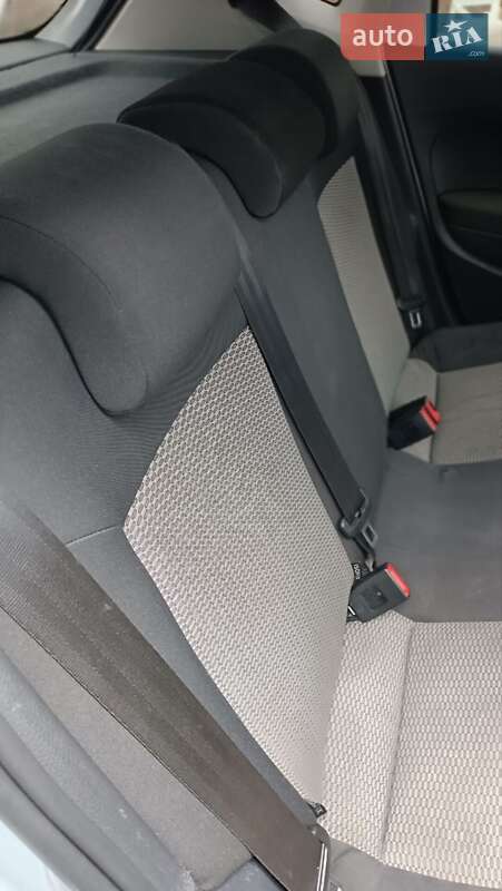 Хэтчбек Volkswagen Polo 2010 в Корсуне-Шевченковском