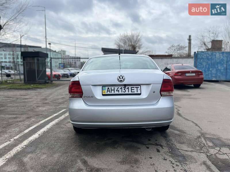 Седан Volkswagen Polo 2012 в Киеве фото 6 Седан Volkswagen Polo 2012 в Киеве