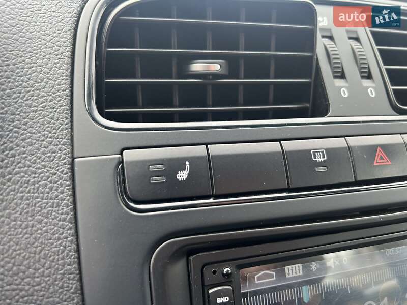 Седан Volkswagen Polo 2012 в Киеве фото 24 Седан Volkswagen Polo 2012 в Киеве