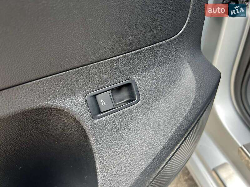 Седан Volkswagen Polo 2012 в Киеве фото 29 Седан Volkswagen Polo 2012 в Киеве