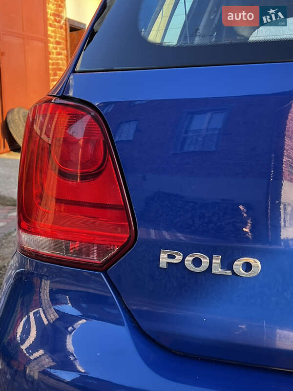 Хэтчбек Volkswagen Polo 2010 в Надворной