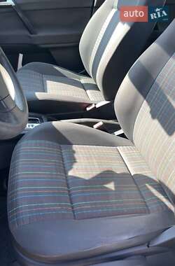 Хетчбек Volkswagen Polo 2008 в 