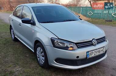 Седан Volkswagen Polo 2012 в 