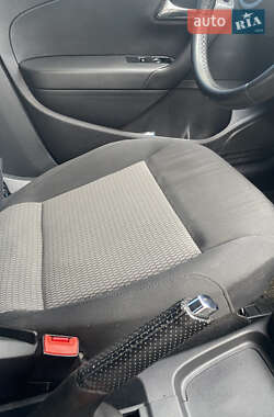 Седан Volkswagen Polo 2011 в 