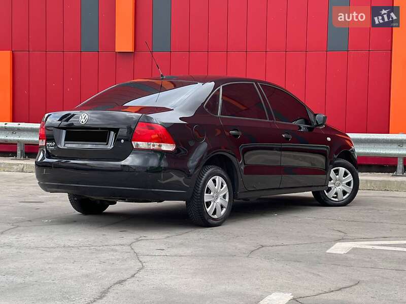Седан Volkswagen Polo 2011 в Києві