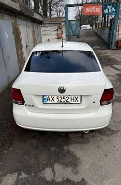 Седан Volkswagen Polo 2013 в 