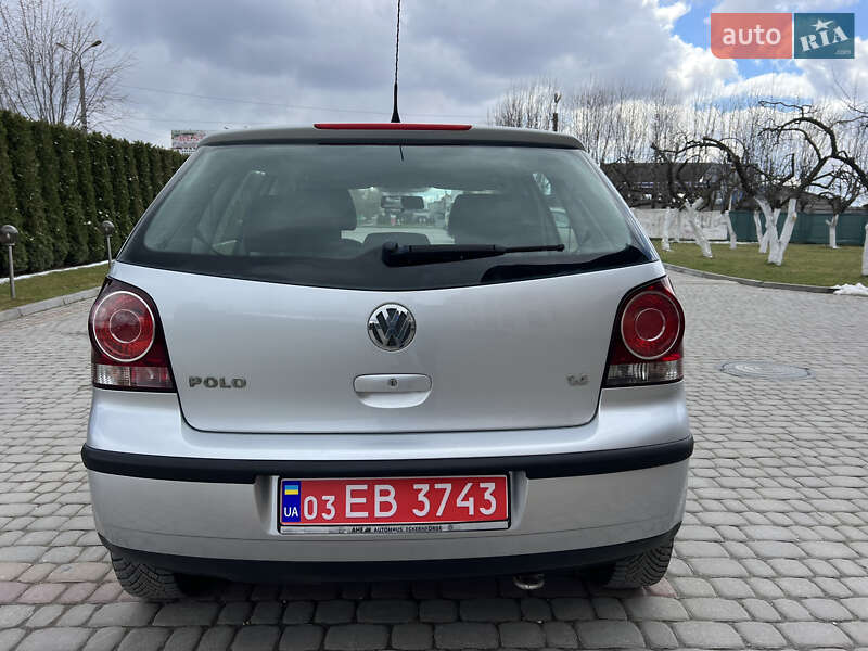 Хетчбек Volkswagen Polo 2005 в Дунаївцях