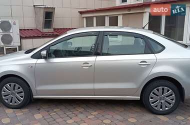 Седан Volkswagen Polo 2013 в 
