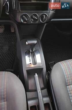 Хэтчбек Volkswagen Polo 2006 в 