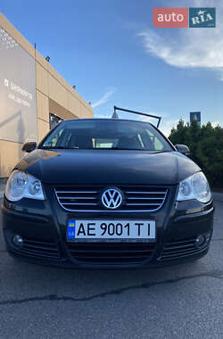 Хетчбек Volkswagen Polo 2005 в 
