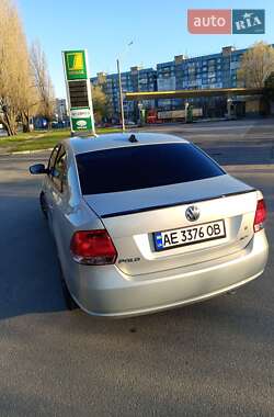 Седан Volkswagen Polo 2012 в 